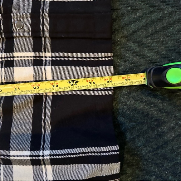 Women’s Lauren Ralph Black and White Wool Plaid Shirt - Picture 8 of 13